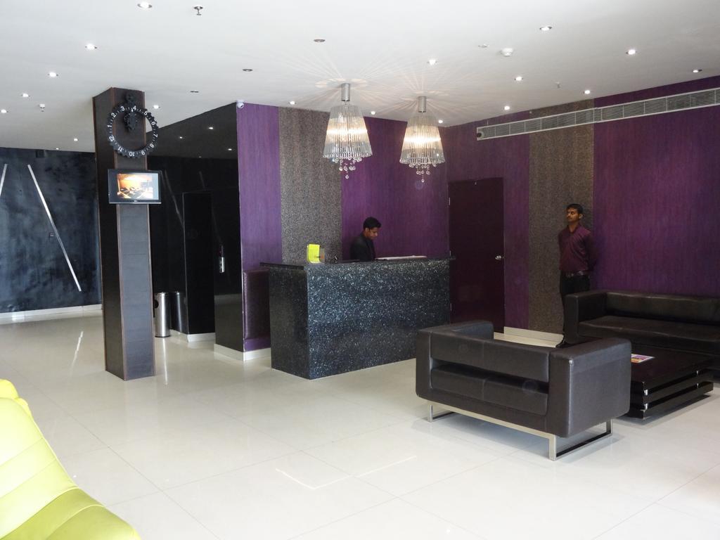 The Purple Leaf Hotels Haydarabad Dış mekan fotoğraf